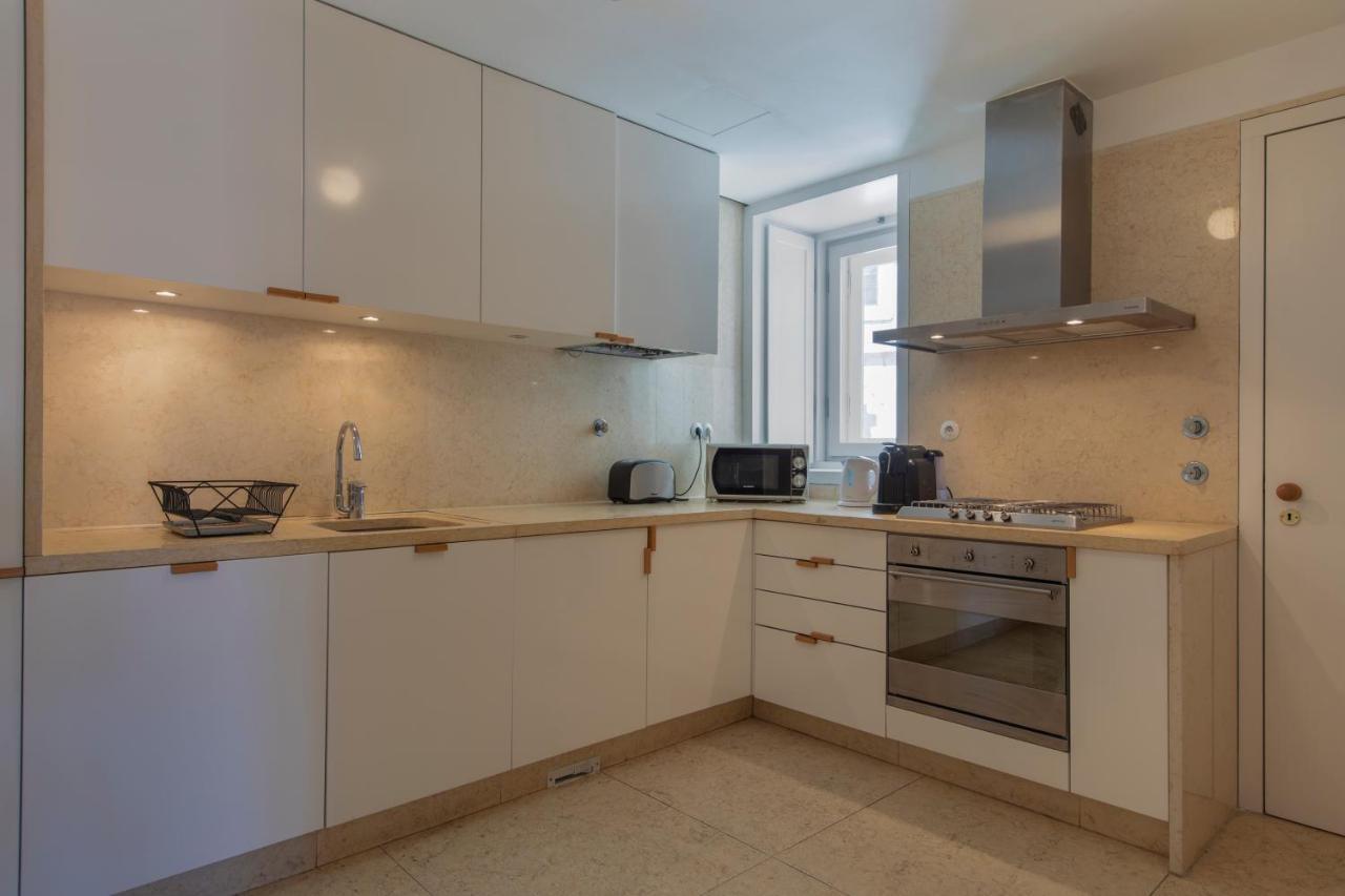 Downtown Apartment Santa Justa Lisbon Luaran gambar