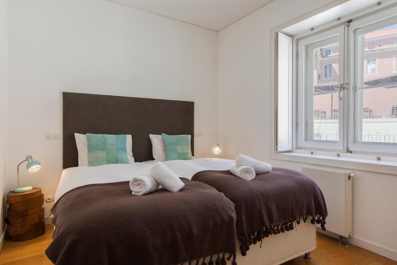 Downtown Apartment Santa Justa Lisbon Luaran gambar